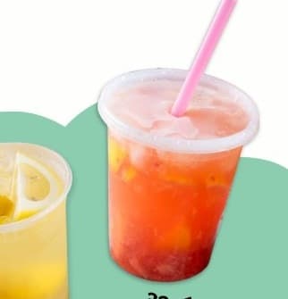 Fresh fruit refresher in a 32oz cup